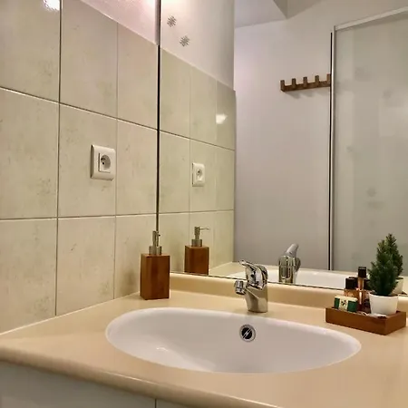 Appartement-terrasse Les Edelweiss - Location *